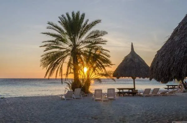 Galería Curazao, Esencia del Caribe