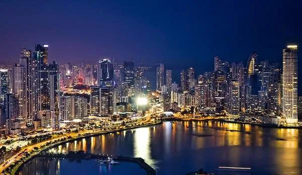 Galería Panamá Combinado